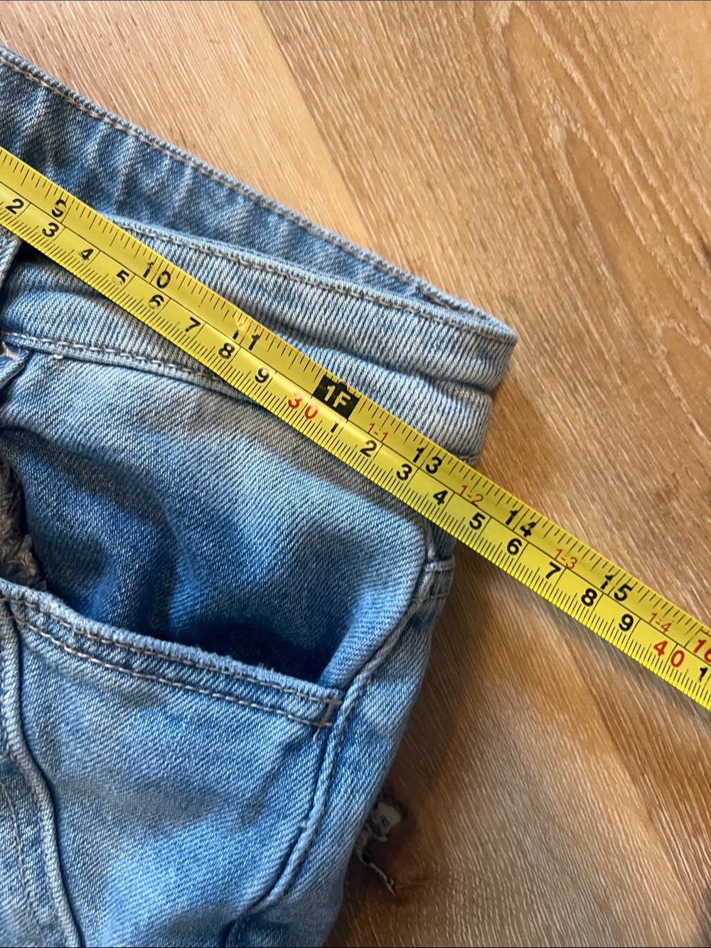 Vervet Women’s Light Blue High-Rise Jeans 26 - Picture 4 of 10